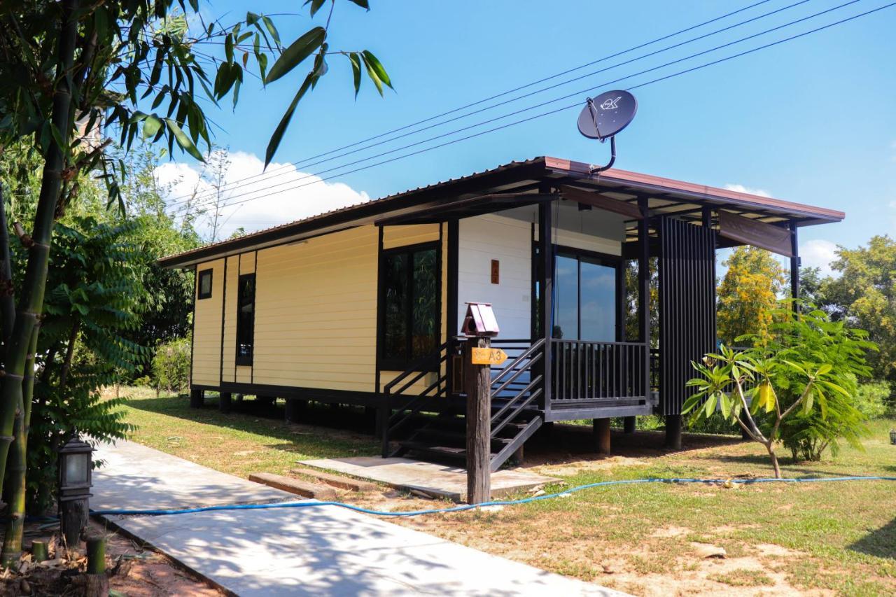 Mae On Village Resort Roi Et Exterior foto