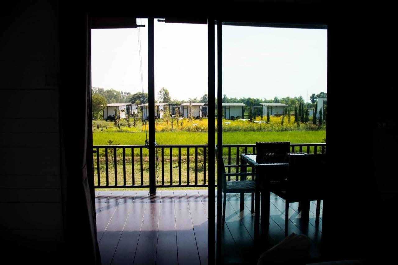 Mae On Village Resort Roi Et Exterior foto