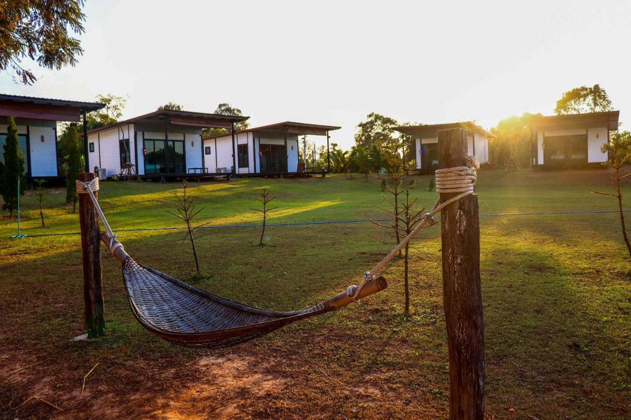 Mae On Village Resort Roi Et Exterior foto