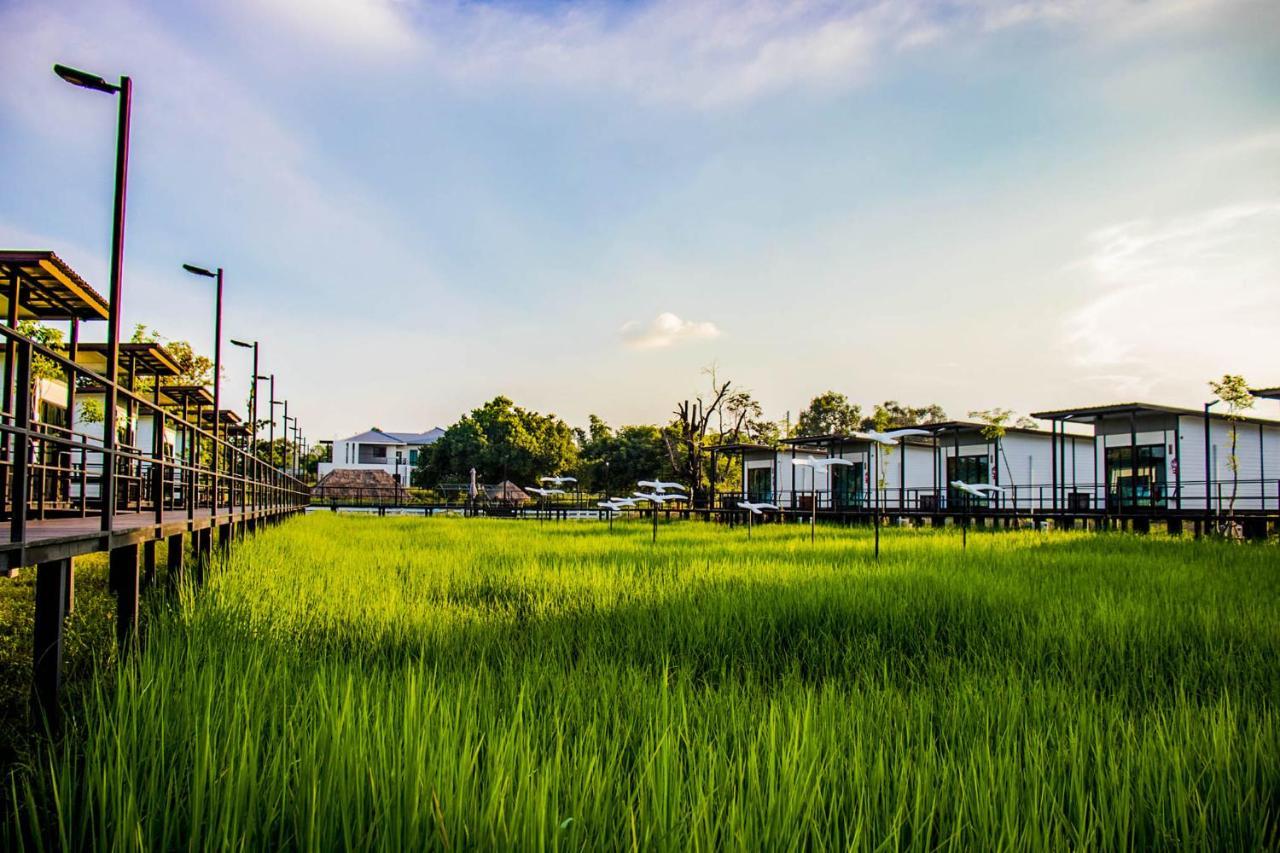 Mae On Village Resort Roi Et Exterior foto